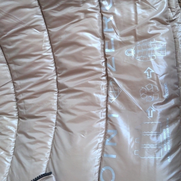 Point Zero Puffer Coat in Camel size XL - Picture 8 of 11